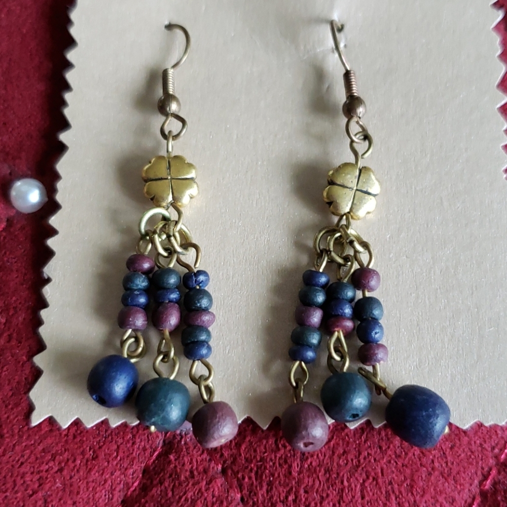 Drop earrings
